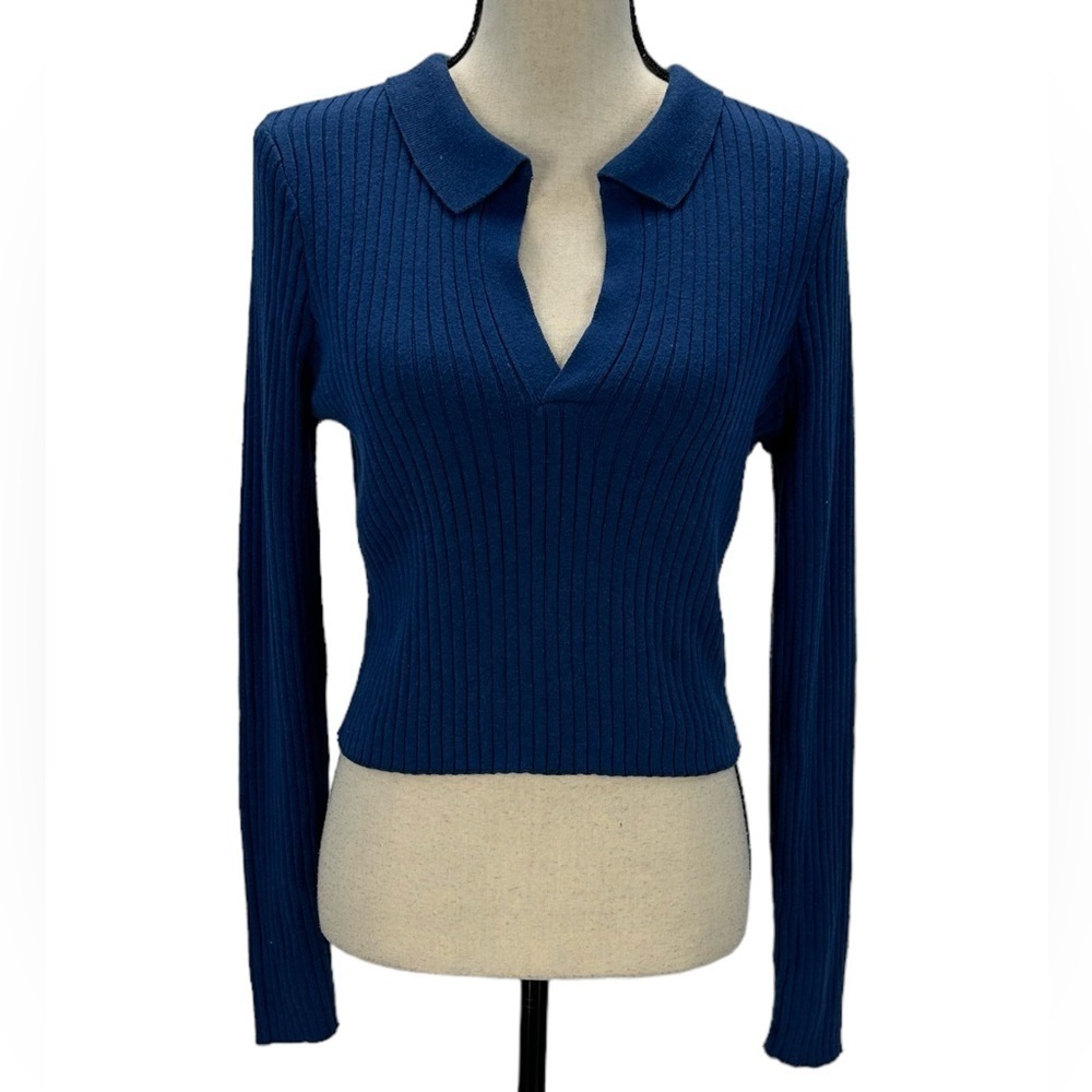 And Now This Long Sleeve Collared Crop Sweater - Navy Blue - size Medium